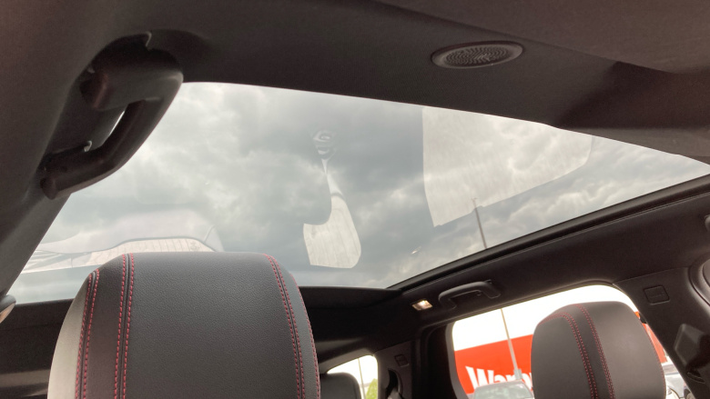 Land Rover Discovery Sport 1.5 P300e Urban Edition 5dr Auto [5 Seat] Station Wagon